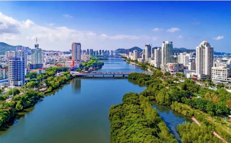 上海的环保科技园：一个绿色创新的故事